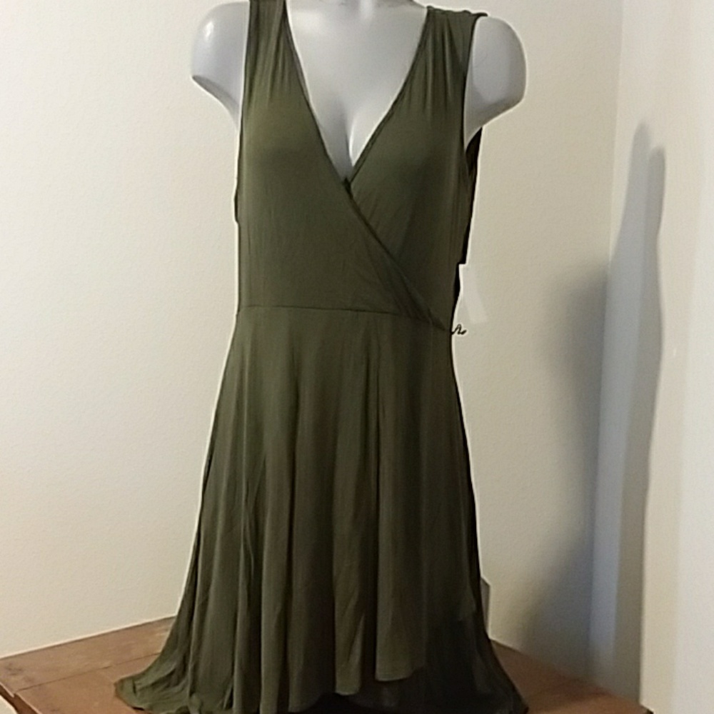 New venue dress size L